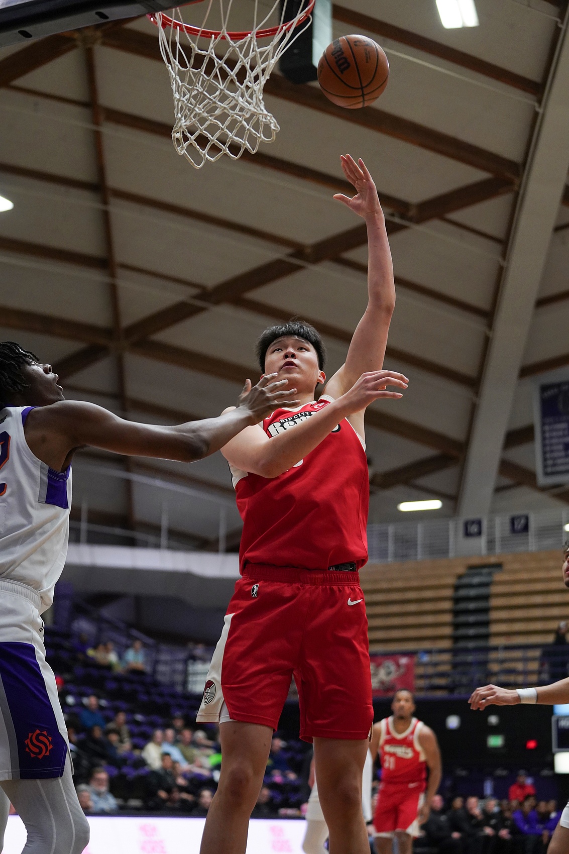 安博体育登录入口-😲NBA&amp;G联盟双线狂飙？没错！杨瀚森要打两个季后赛！
